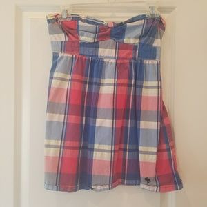 Strap around neck shirt